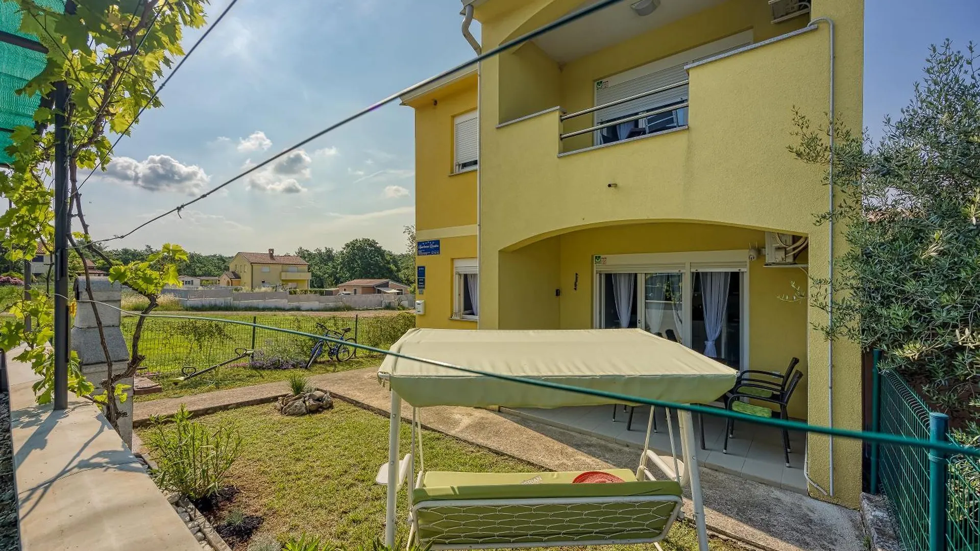 Villa Rondine Apartments - Happy Rentals Novigrad Istria Chorvatsko
